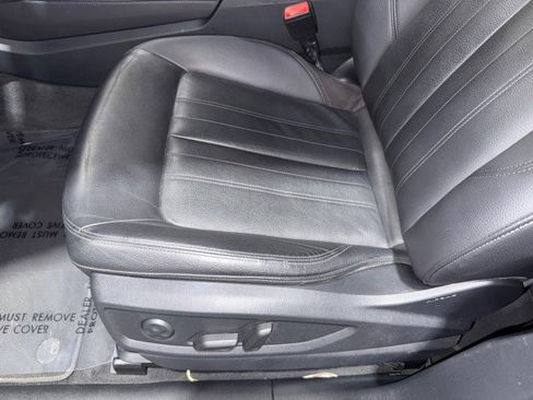 Used 2019 Audi Q5 2.0T Premium Plus w/ Premium Plus Package AWD/4WD image 53