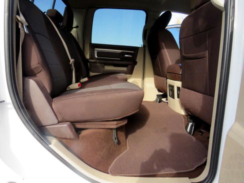 Used 2017 RAM 2500 Big Horn image 22