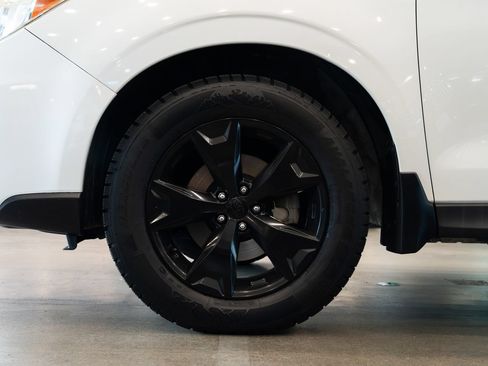 Used 2015 Subaru Forester 2.5i Premium w/ Protection Package #1 AWD/4WD image 7