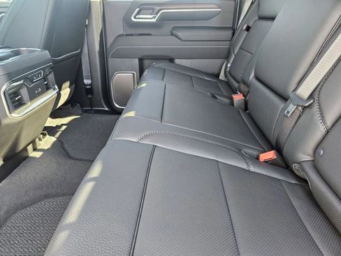 New 2026 GMC Sierra 3500 Denali w/ Denali Reserve Package AWD/4WD image 21