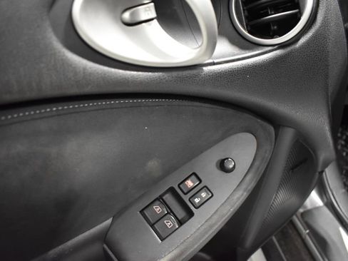 Used 2011 Nissan 370Z Touring w/ Sport Pkg image 14