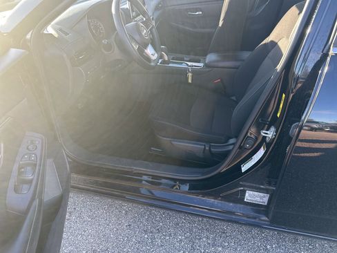 Used 2024 Nissan Sentra SV image 12
