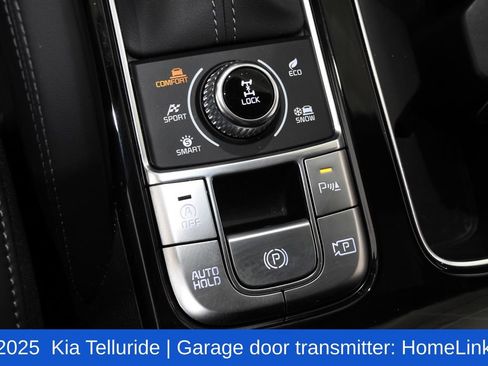 Used 2025 Kia Telluride SX Prestige X-Line AWD/4WD image 28