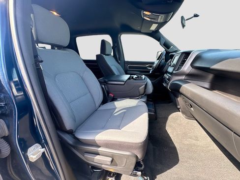 Used 2023 RAM 1500 Big Horn AWD/4WD image 29
