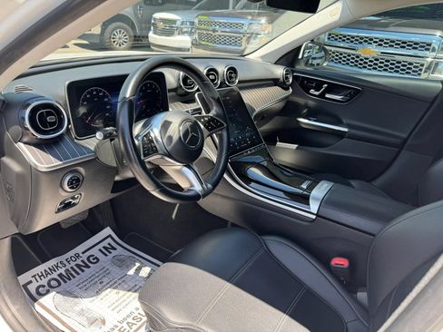 Used 2023 Mercedes-Benz C 300 Sedan image 10
