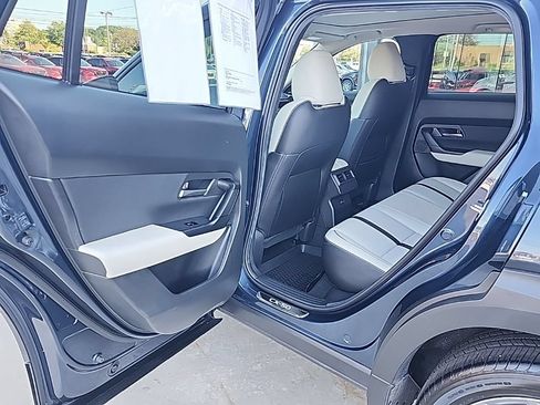 Certified 2026 MAZDA CX-50 AWD 2.5 S w/ Accent Package image 15
