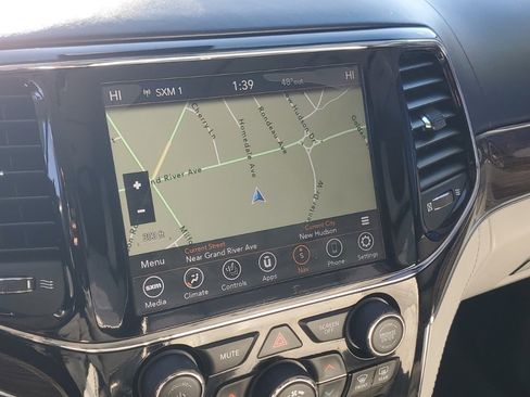 Used 2020 Jeep Grand Cherokee Summit image 25