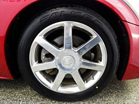 Used 2005 Cadillac XLR RWD image 24