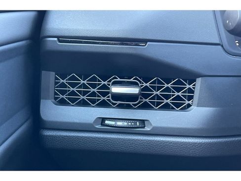 Certified 2024 Honda Accord EX image 28