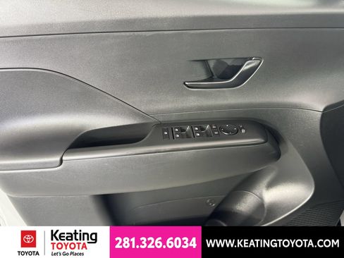 Used 2026 Hyundai Kona SEL Sport FWD image 11