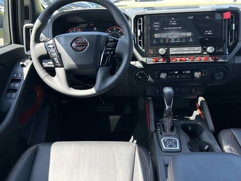 New 2026 Nissan Frontier PRO-4X w/ Pro Premium Package AWD/4WD image 23