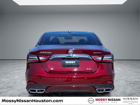 Used 2019 Nissan Maxima Platinum w/ Sport Mat Group FWD image 6