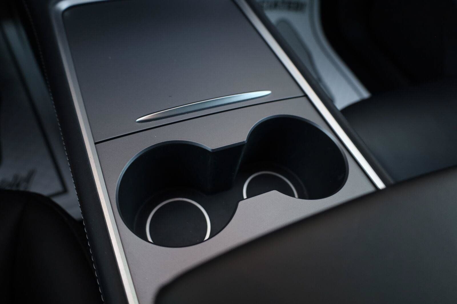 Used 2025 Tesla Model Y Long Range RWD image 39