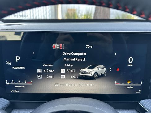 New 2026 Nissan Kicks SR image 24