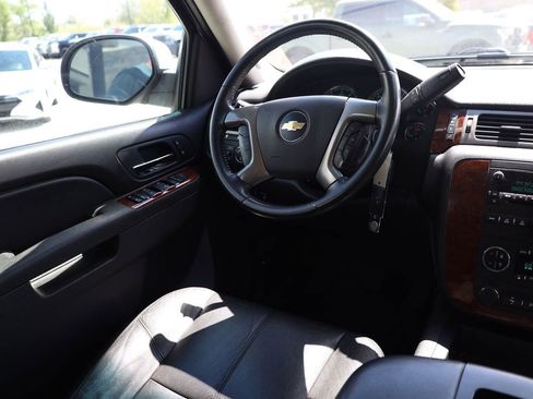 Used 2012 Chevrolet Tahoe LT AWD/4WD image 19