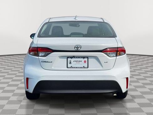 Used 2024 Toyota Corolla LE FWD image 6
