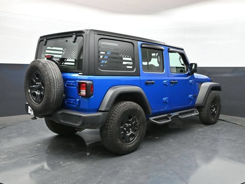 Used 2026 Jeep Wrangler Unlimited Sport AWD/4WD image 32