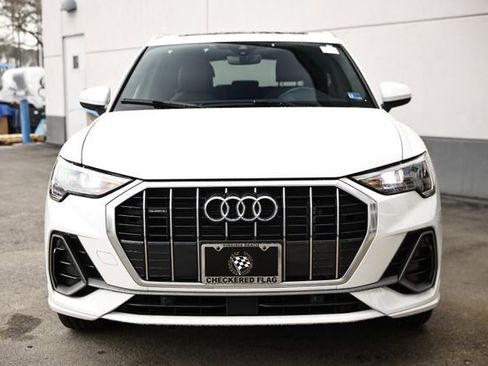 Used 2022 Audi Q3 2.0T Premium w/ Convenience Package image 13