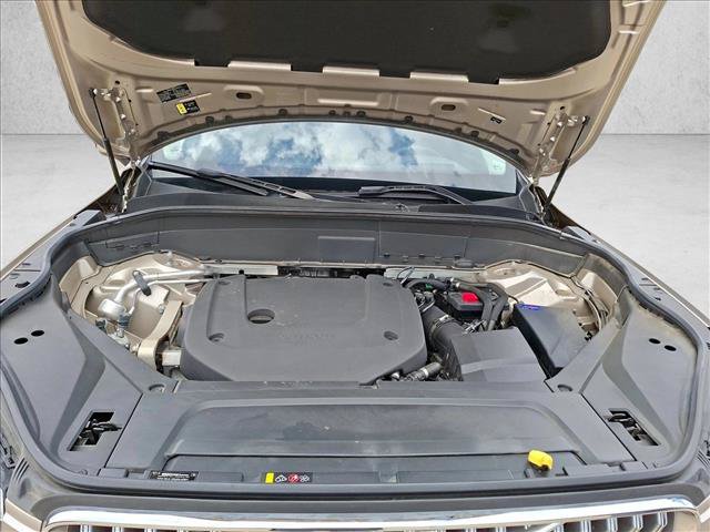 Used 2023 Volvo XC90 B6 Ultimate w/ Protection Package Premier AWD/4WD image 13