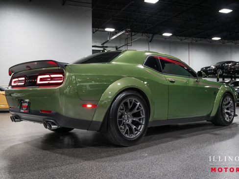 Used 2020 Dodge Challenger SRT Hellcat Redeye RWD image 5