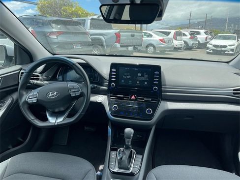 Used 2020 Hyundai Ioniq SEL image 13