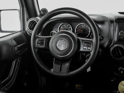 Used 2014 Jeep Wrangler Unlimited Sport AWD/4WD image 11