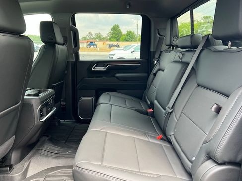 New 2026 GMC Sierra 2500 Denali AWD/4WD image 7