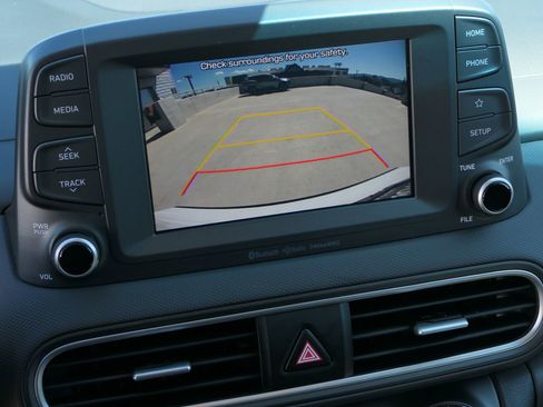 Used 2020 Hyundai Kona SEL w/ Cargo Package image 20