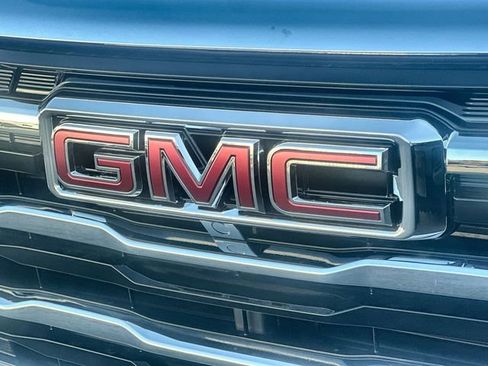 New 2026 GMC Terrain Elevation image 33