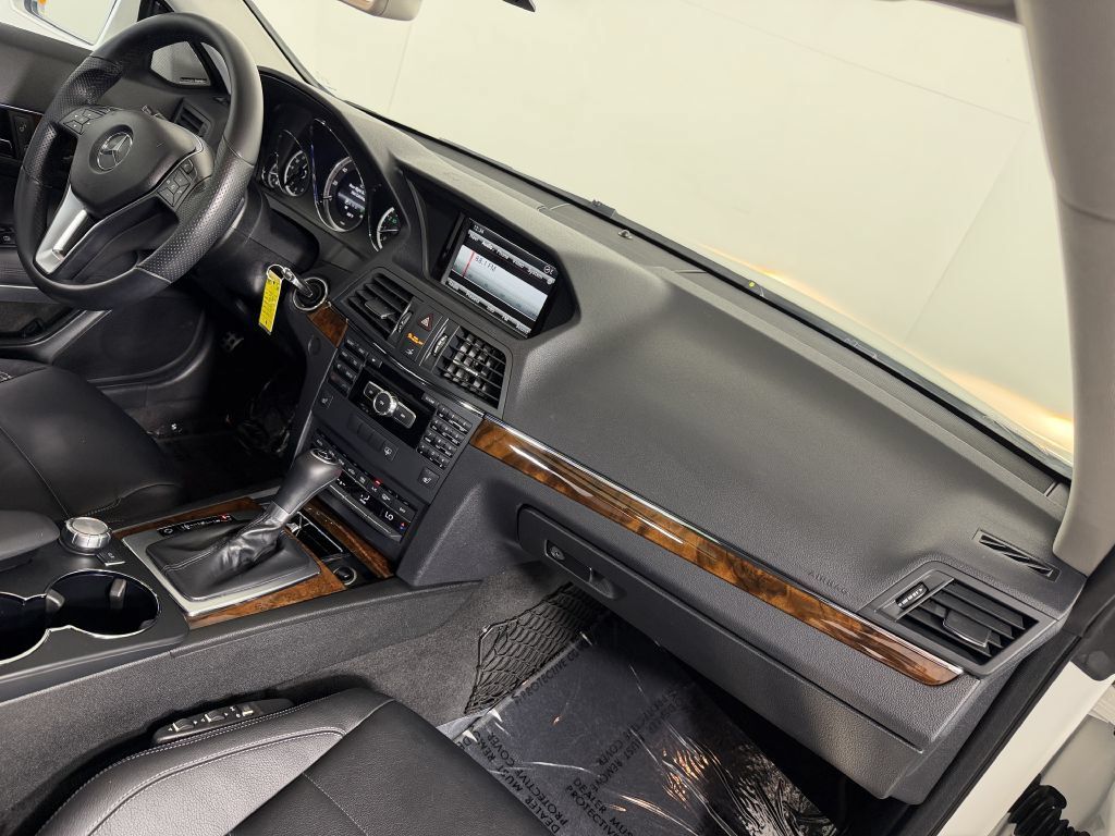 Used 2013 Mercedes-Benz E 350 Coupe image 33