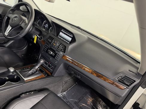 Used 2013 Mercedes-Benz E 350 Coupe image 33
