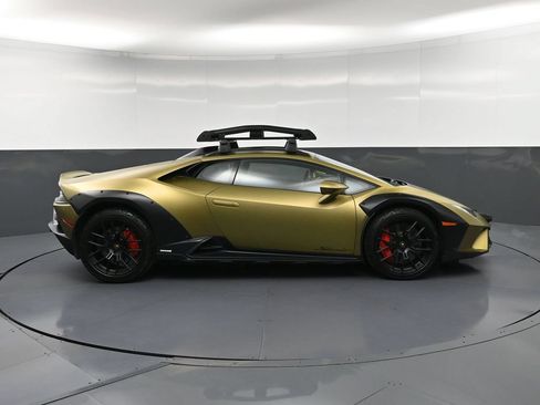 Used 2024 Lamborghini Huracan Sterrato AWD/4WD image 9