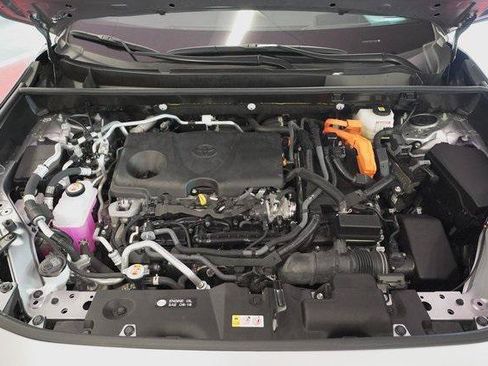 Certified 2023 Toyota RAV4 XSE w/ Premium Package AWD/4WD image 8