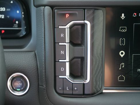 Used 2024 GMC Yukon XL Denali AWD/4WD image 24