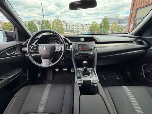 Used 2018 Honda Civic Sport image 25