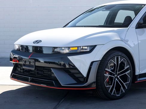 New 2025 Hyundai Ioniq 5 N image 5