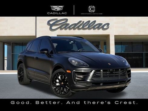 Used 2021 Porsche Macan Turbo image 2