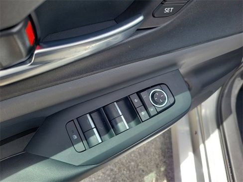 Used 2024 Toyota Prius Limited image 13