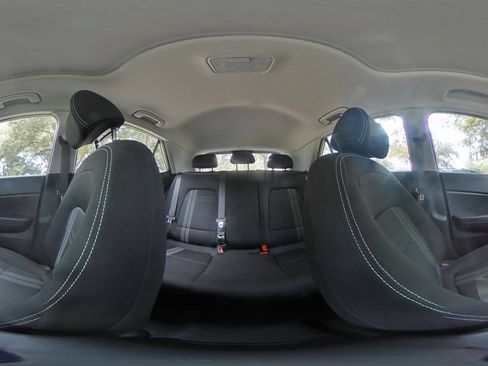 Used 2026 Hyundai Venue SEL FWD image 41