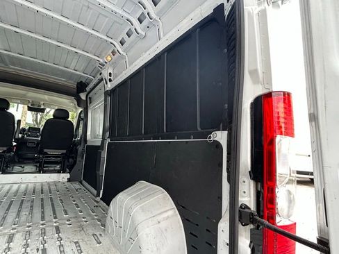 Used 2023 RAM ProMaster 2500 FWD image 38
