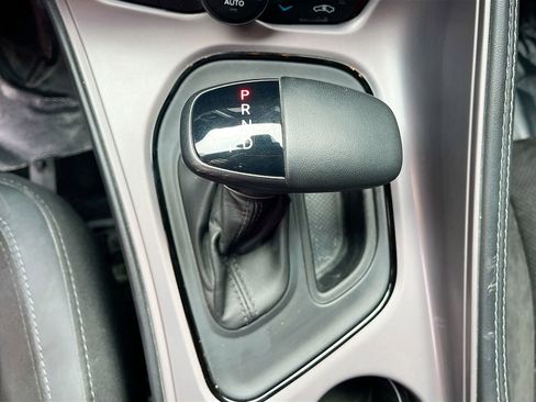 Used 2023 Dodge Challenger R/T Scat Pack w/ Plus Package RWD image 17