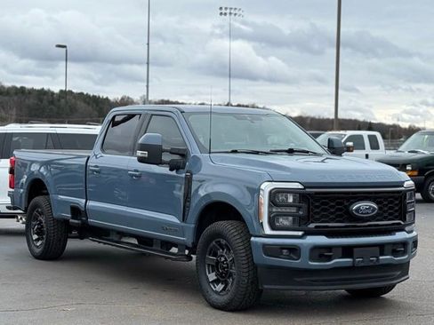 Certified 2023 Ford F250 Lariat w/ Sport Appearance Package image 42