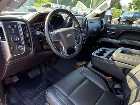 Used 2019 Chevrolet Silverado 2500 LTZ w/ Duramax Plus Package AWD/4WD image 13