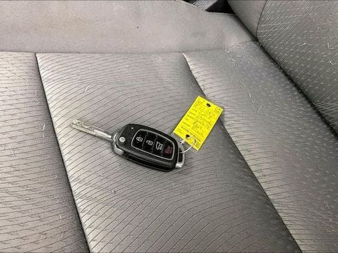 Used 2017 Hyundai Santa Fe Sport AWD/4WD image 13