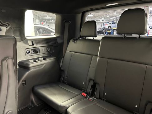 Used 2025 Hyundai Santa Fe Calligraphy image 37