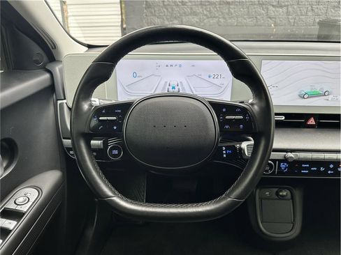 Used 2024 Hyundai Ioniq 5 SEL image 17