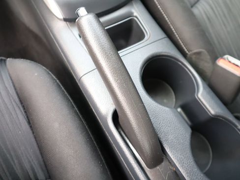 Used 2017 Nissan Sentra SV image 34