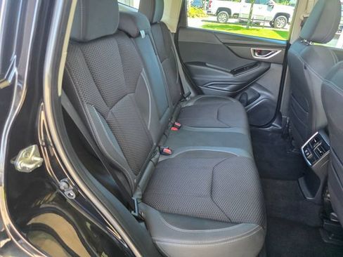 Used 2022 Subaru Forester Premium AWD/4WD image 13