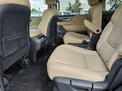 Used 2025 INFINITI QX80 Pure AWD/4WD image 20