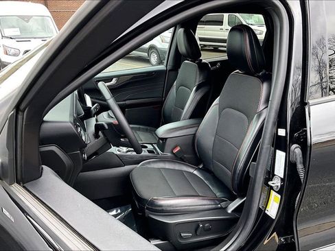 Certified 2023 Ford Escape ST-Line Select w/ Tech Pack #2 image 23